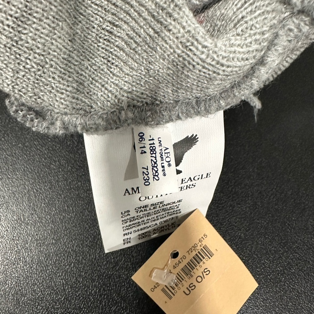 American Eagle Outfitters “I ❤️ USA” Beanie Hat - Picture 8 of 10